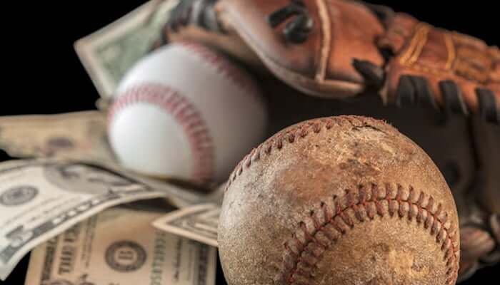 How Fantasy Sports Software Solutions and Apps are Making Money